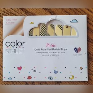 Color street nail strips